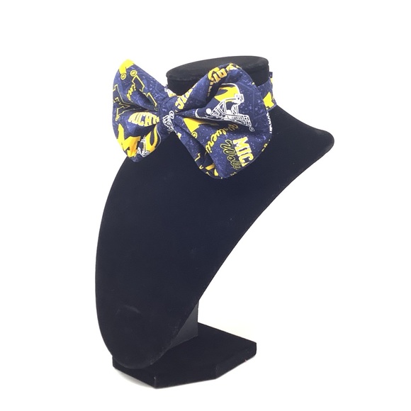 University of Michigan Handcrafted Bow Tie - 01 - Picture 6 of 13